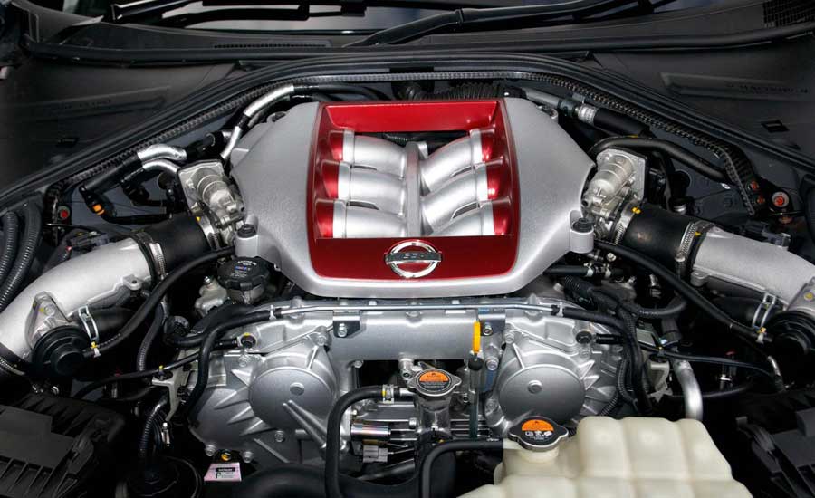 2012-nissan-gt-r-38-liter-twin-turbocharged-v-6-engine-euro-spec-photo-428423-s-1280x782